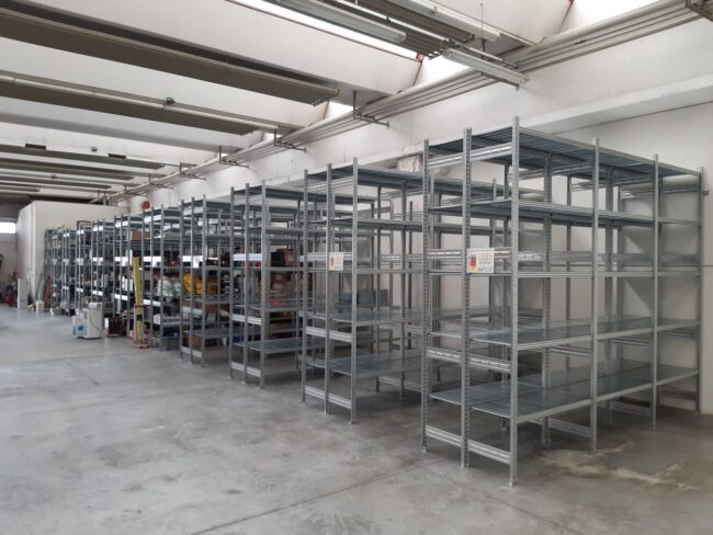 Scaffalatura-modulare-a-piani-3^-fase